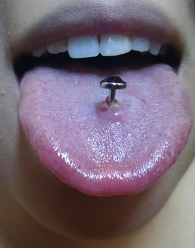 pics-included-tongue-piercing-looks-weird